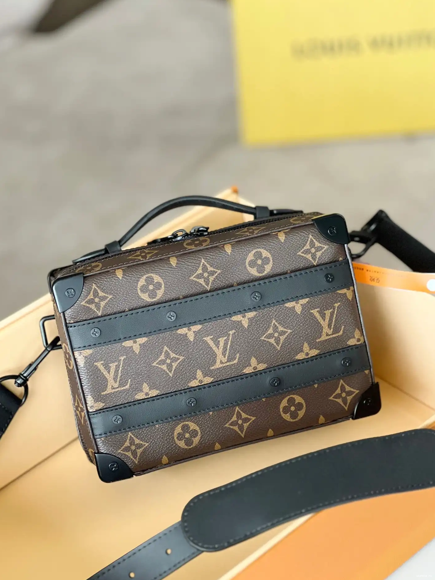 WIS SOFT LOUIS TRUNK VUITTON HANDLE 0701